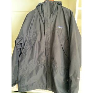 Patagonia Men’s Lightweight Jacket Size L
